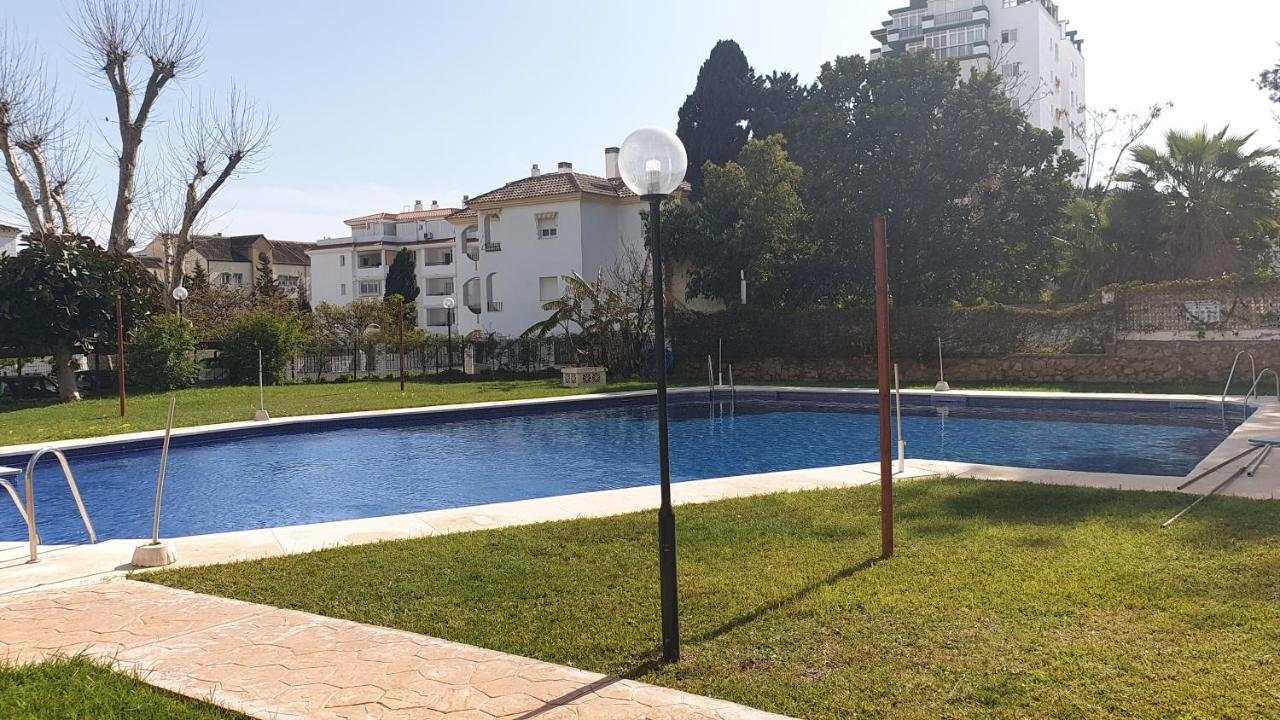 Carihuela Park Palace Studio Torremolinos Eksteriør billede